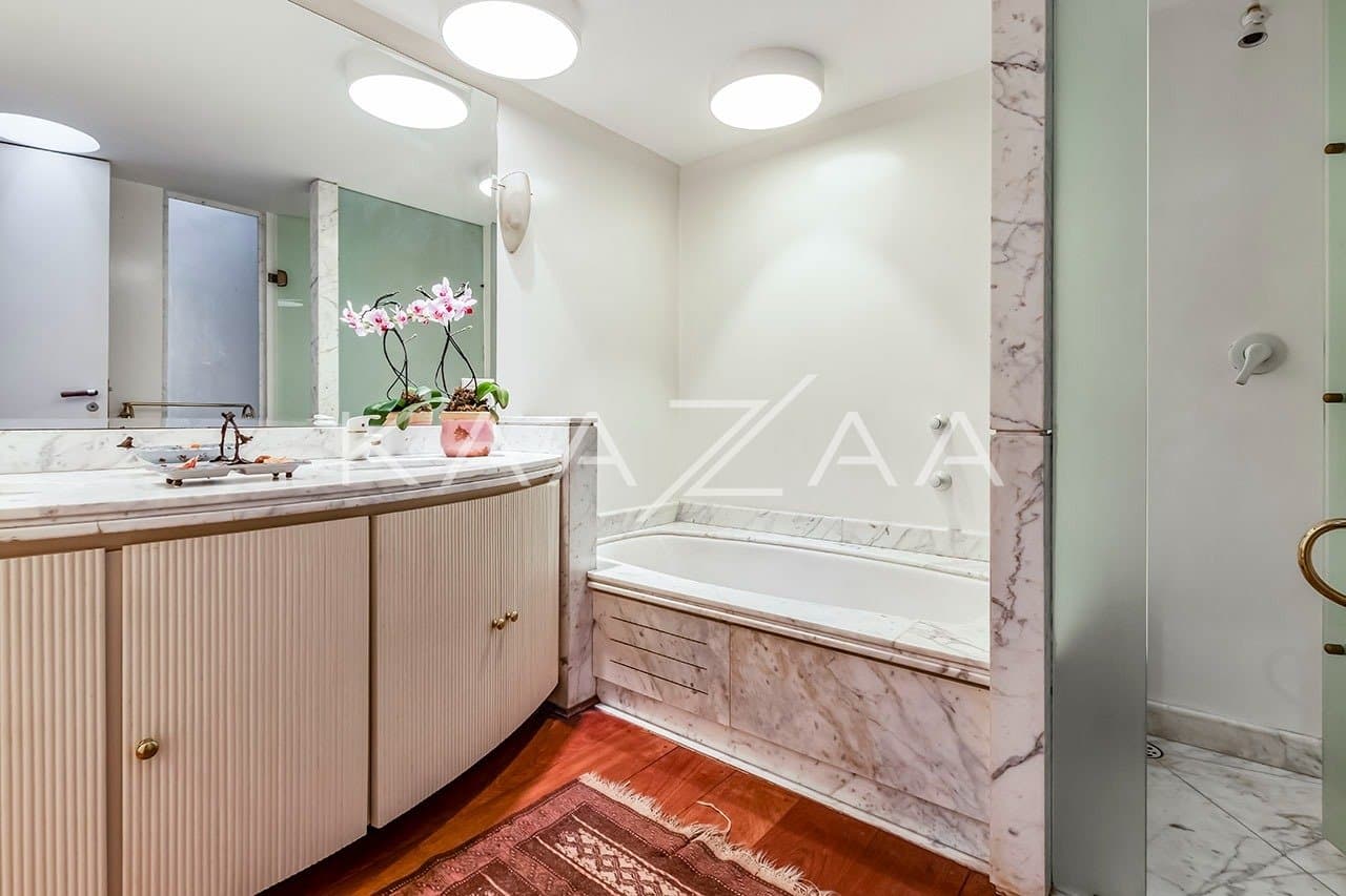 Construção icônica com uma vista estonteante. Casa super aprazível na Cidade Jardim. - Foto 31